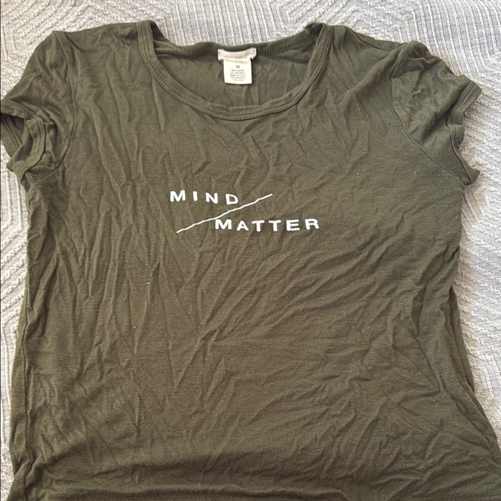 Wet Seal Green Fitted Short Sleeve Crop Tee